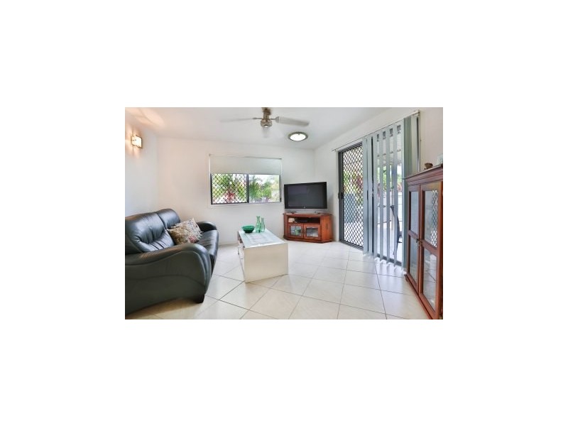 1/4 Ryan Street, Belgian Gardens QLD 4810