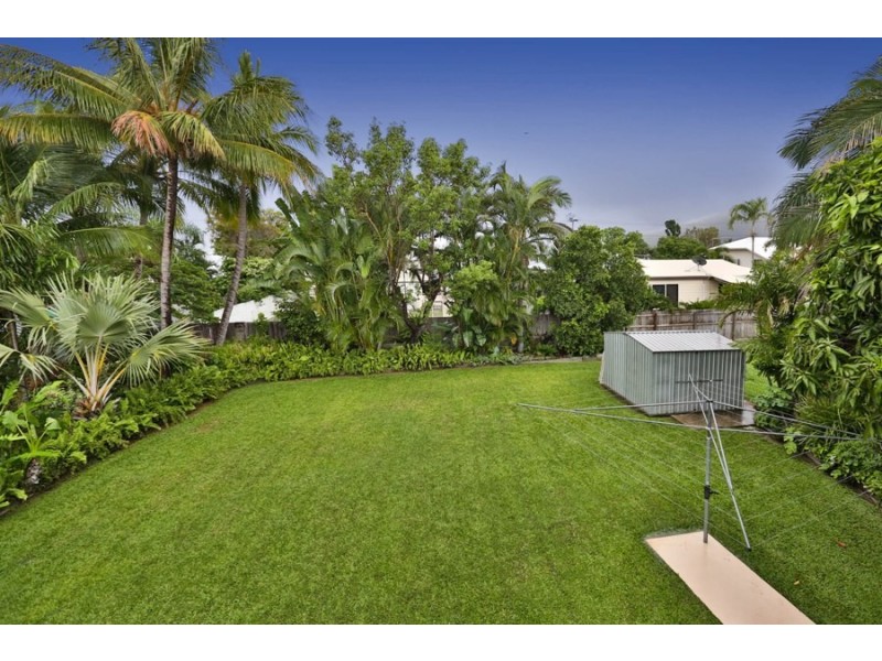 94 Carmody Street, Hermit Park QLD 4812