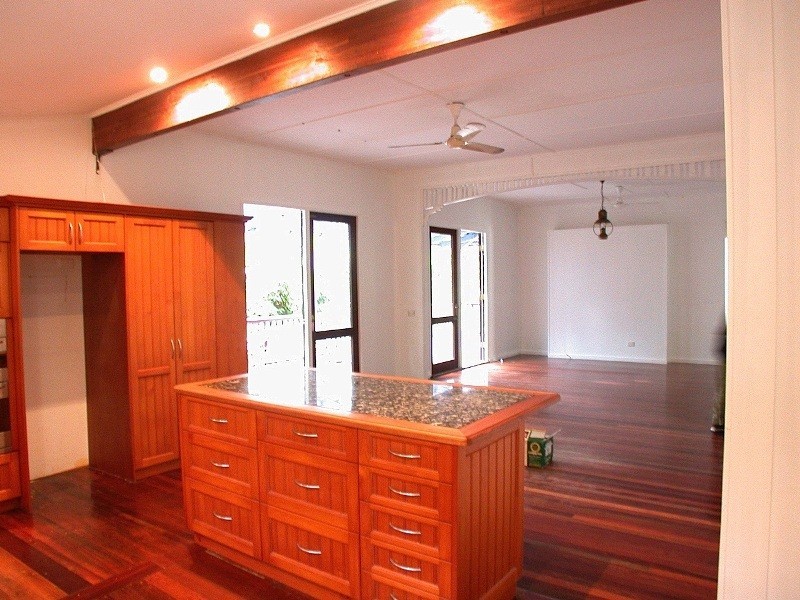 40 Barton Street, Nelly Bay, Magnetic Island QLD 4819