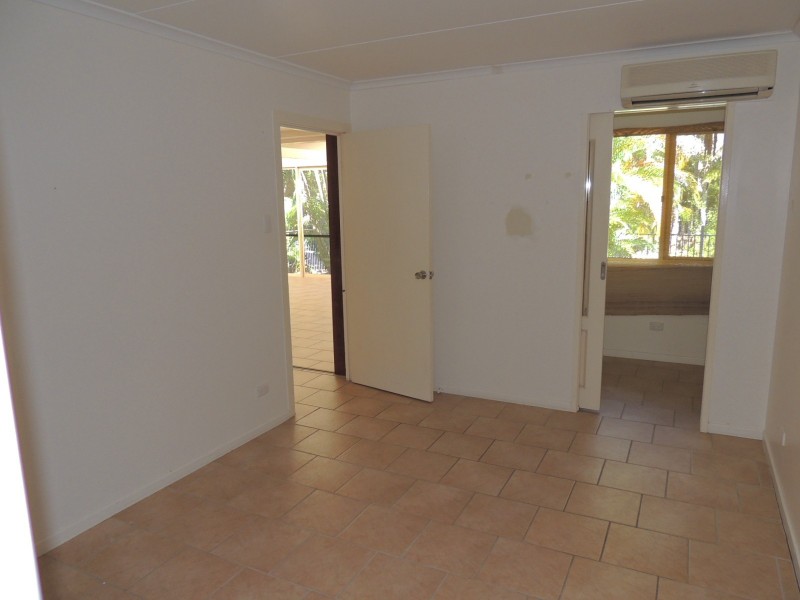 24 Sooning Street Nelly Bay, Magnetic Island QLD 4819