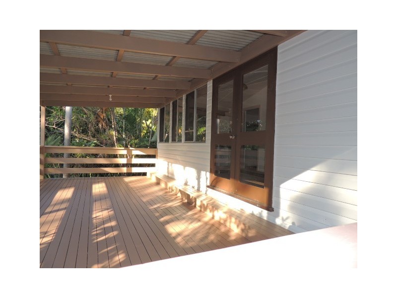 51 Hayles Avenue Arcadia, Magnetic Island QLD 4819