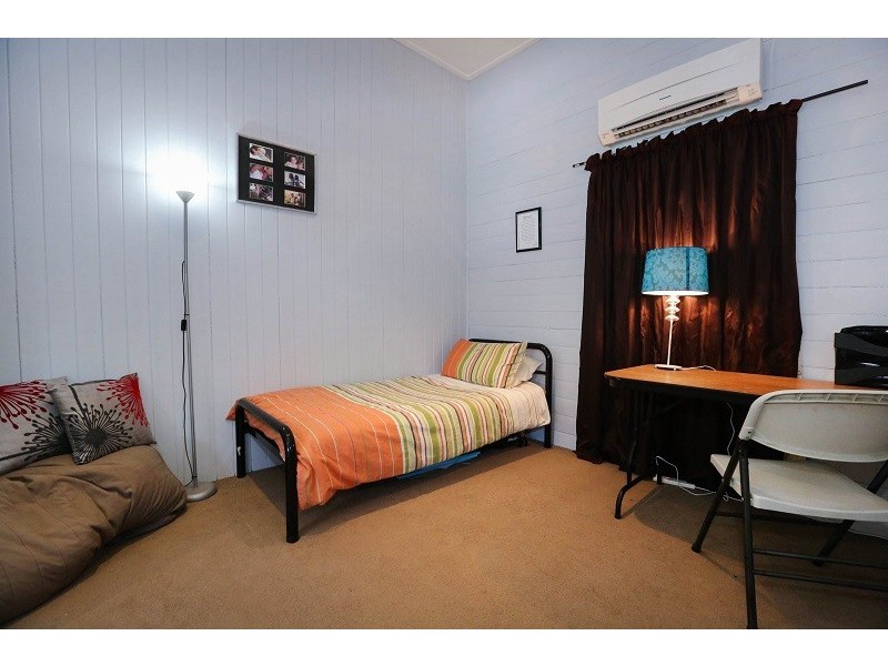 29 Third Street, Railway Estate QLD 4810