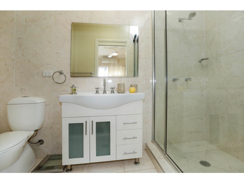 11 Mulligan Street, Mundingburra QLD 4812