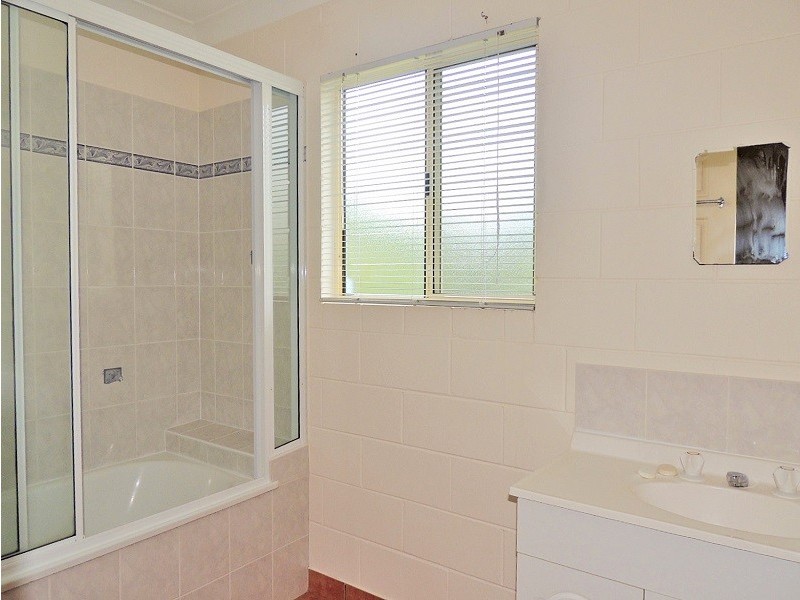 3 Colleen Street, Nelly Bay, Magnetic Island QLD 4819