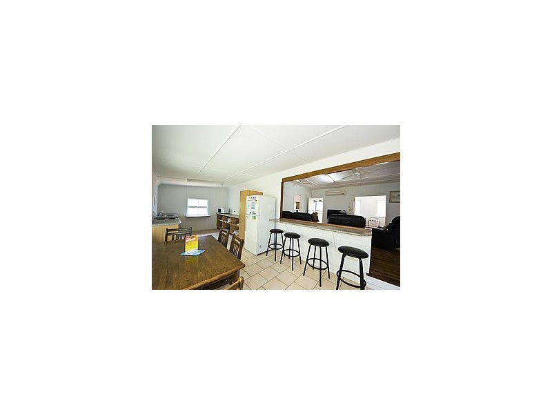 34 Armand Way Arcadia, Magnetic Island QLD 4819