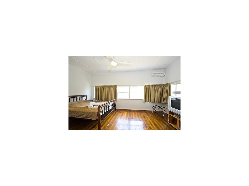 34 Armand Way Arcadia, Magnetic Island QLD 4819