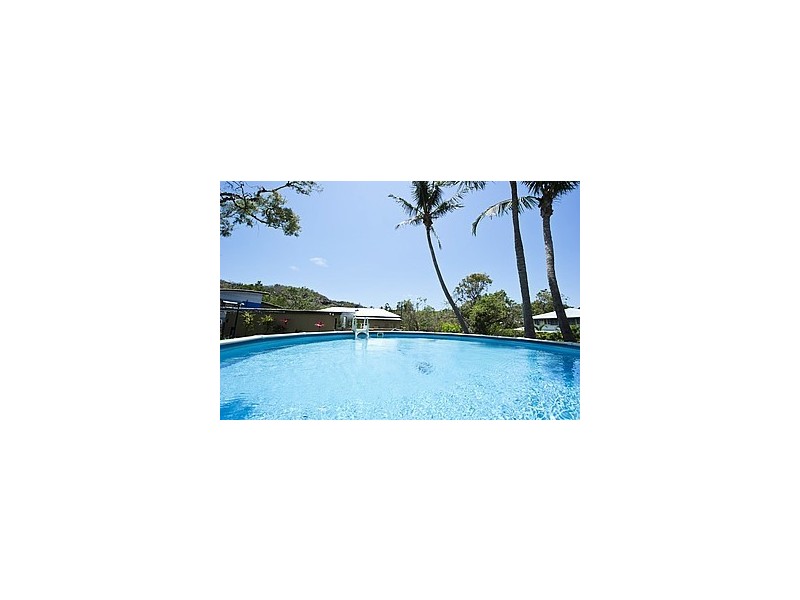 34 Armand Way Arcadia, Magnetic Island QLD 4819