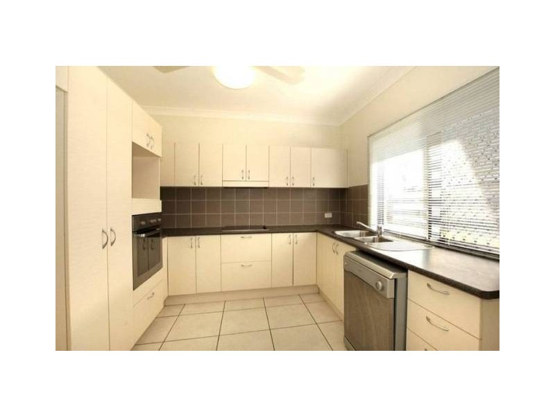 10 Summerland Drive, Deeragun QLD 4818