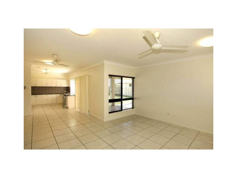 10 Summerland Drive, Deeragun QLD 4818