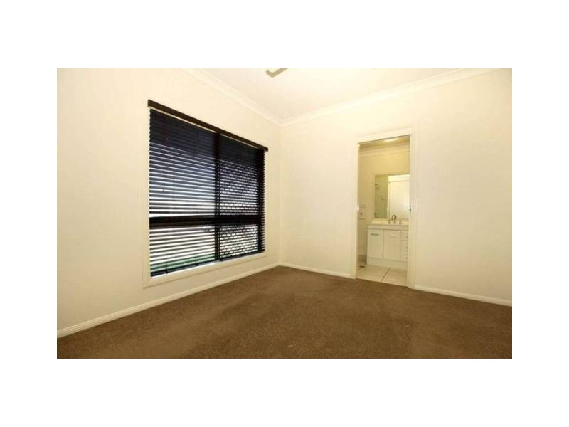 10 Summerland Drive, Deeragun QLD 4818