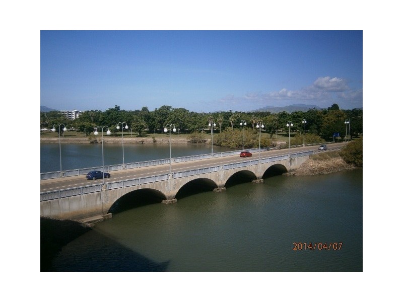 24/8 Stanley Street, Townsville City QLD 4810