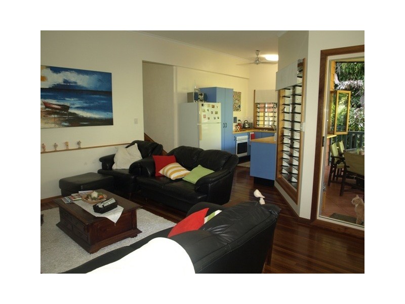 2/56 Hayles Ave Arcadia, Magnetic Island QLD 4819