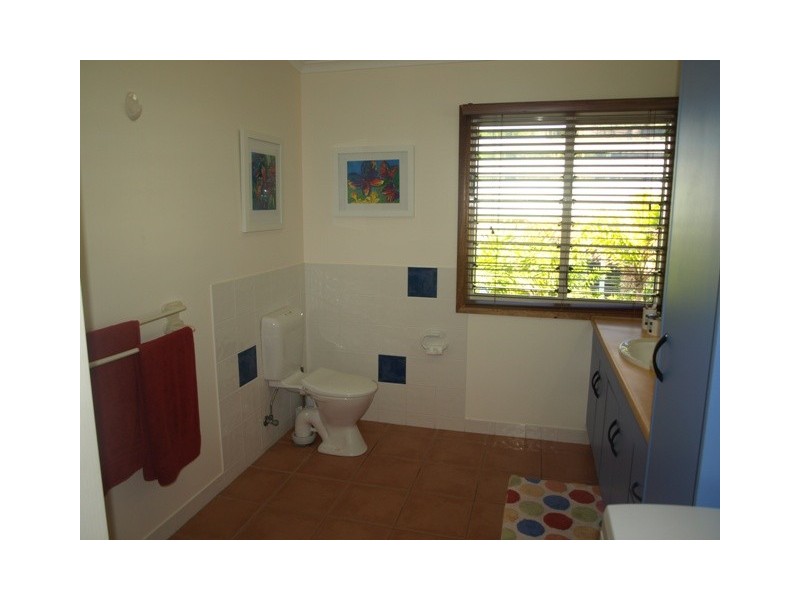 2/56 Hayles Ave Arcadia, Magnetic Island QLD 4819