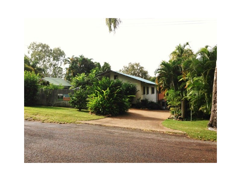 2/56 Hayles Ave Arcadia, Magnetic Island QLD 4819