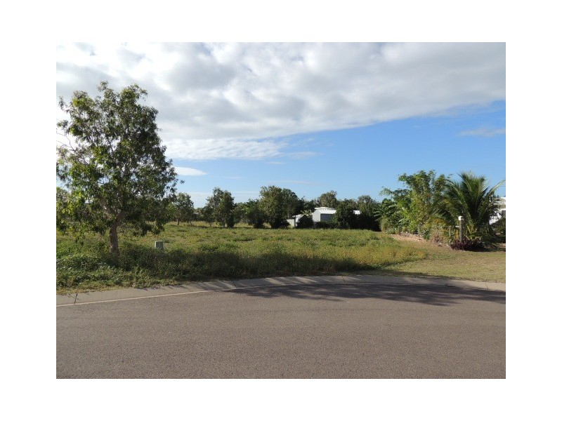 2 Stetan Court, Horseshoe Bay, Magnetic Island QLD 4819
