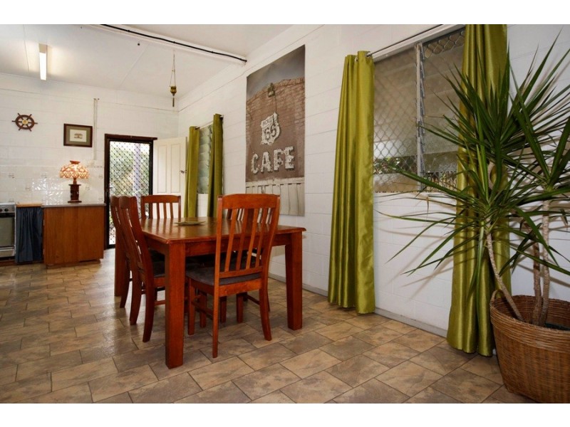 28 Soule Street, Hermit Park QLD 4812