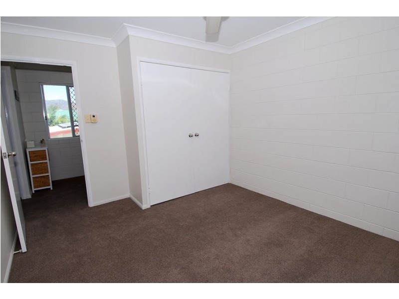 2/46 Grosvenor Street, Pimlico QLD 4812