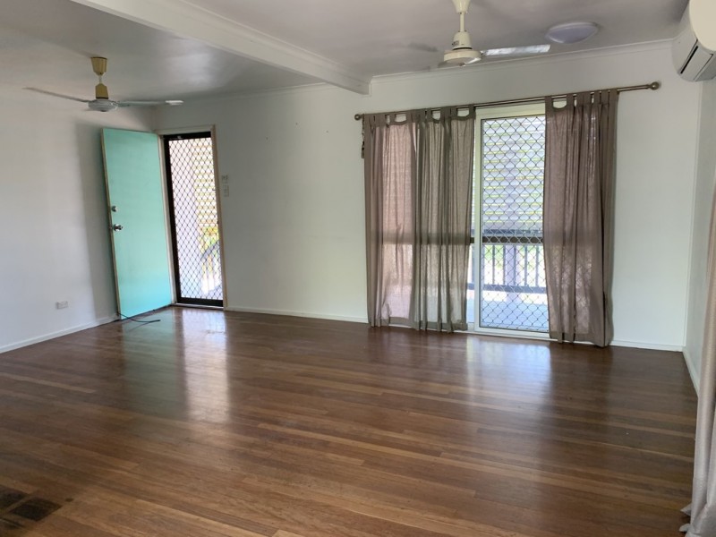 6 Bruce Court, Douglas QLD 4814