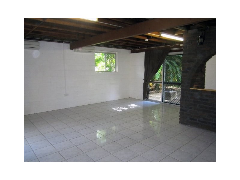 6 Bruce Court, Douglas QLD 4814