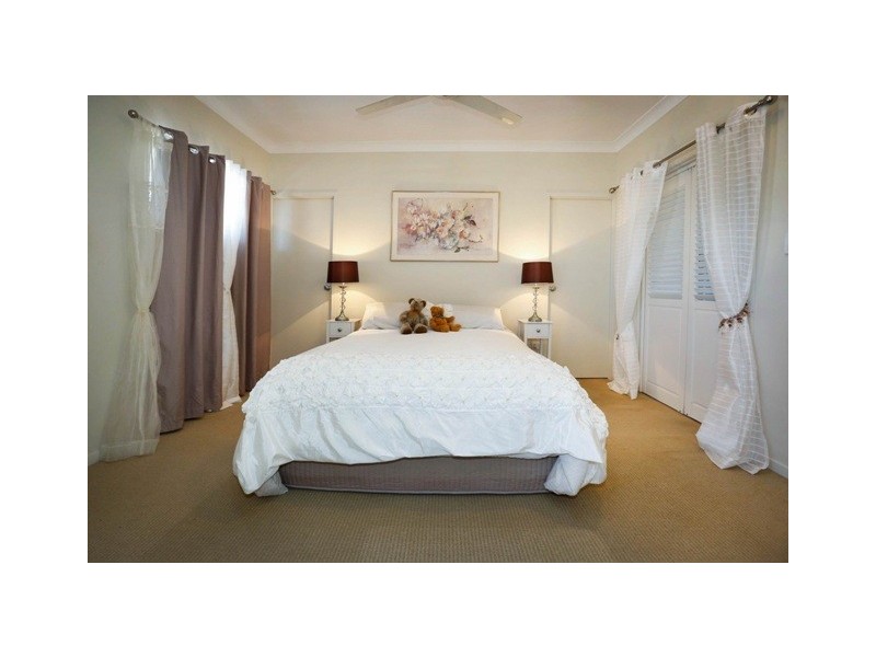 6 Bay Street, Townsville QLD 4810