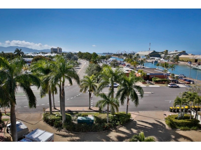 5D/3-7 The Strand, Townsville City QLD 4810