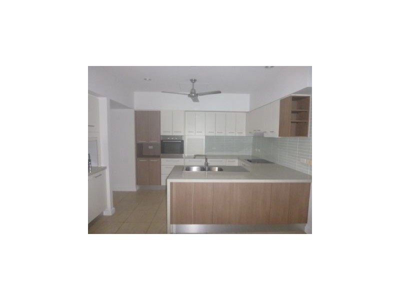 31/45 Gregory Street, North Ward QLD 4810