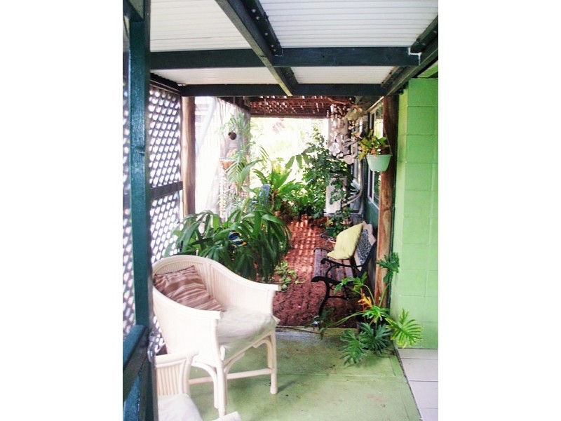 33 Compass Cres, Nelly Bay, Magnetic Island QLD 4819