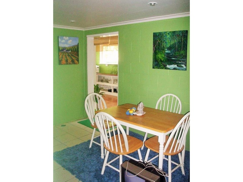 33 Compass Cres, Nelly Bay, Magnetic Island QLD 4819