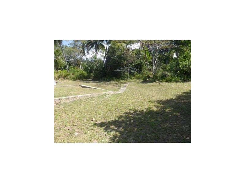 12 The Esplanade, Nelly Bay QLD 4819