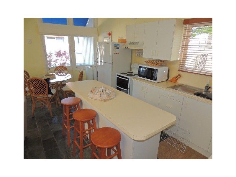2/26 Armand Way, Arcadia, Magnetic Island QLD 4819