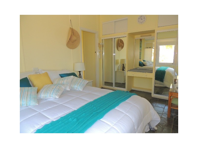 2/26 Armand Way, Arcadia, Magnetic Island QLD 4819