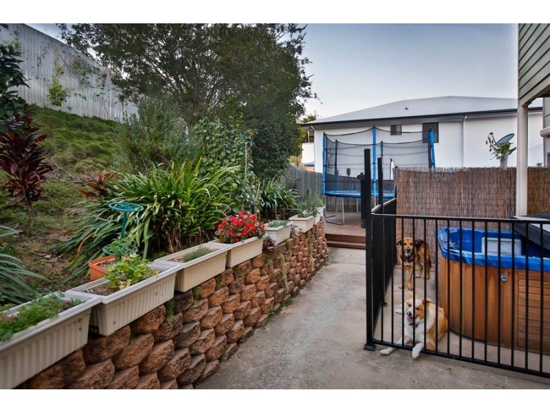 74 Yarrawonga Drive, Castle Hill QLD 4810