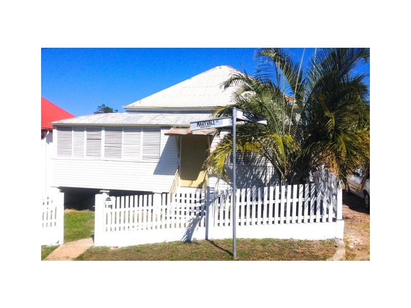 24 Maryvale Street, West End QLD 4810