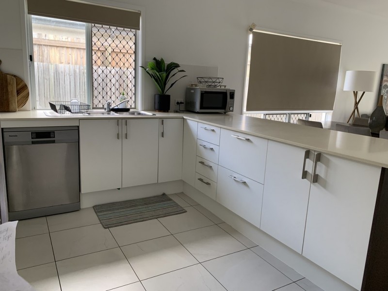 32 Poinsettia Drive, Bohle Plains QLD 4817