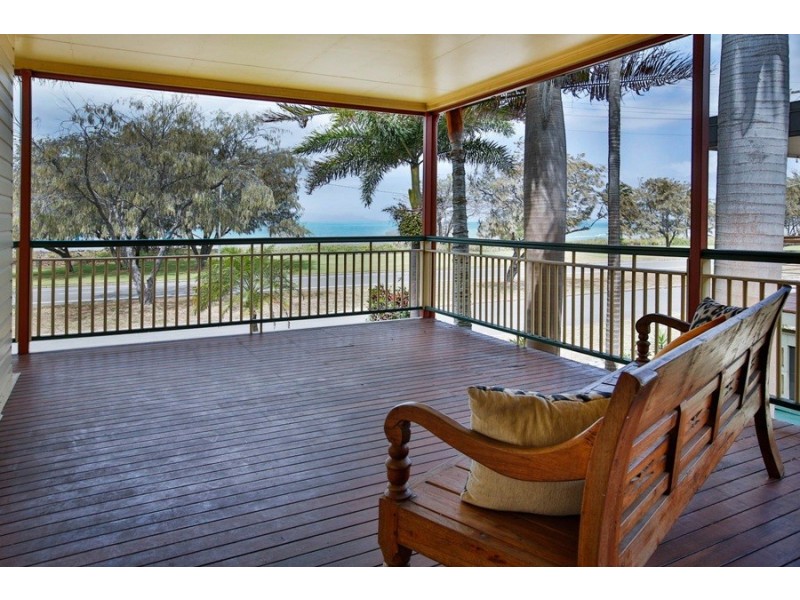 27 The Esplanade, Pallarenda QLD 4810