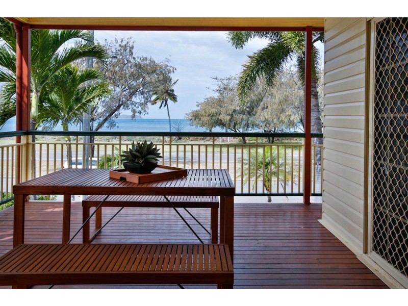 27 The Esplanade, Pallarenda QLD 4810
