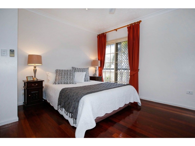 27 The Esplanade, Pallarenda QLD 4810