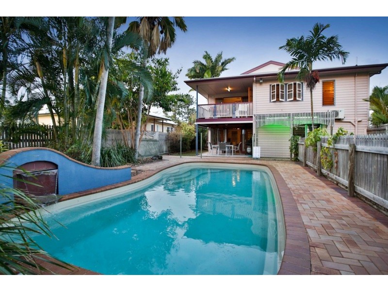 55 Quinn Street, Rosslea QLD 4812