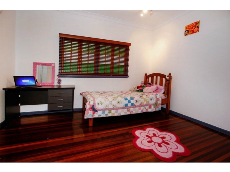 55 Quinn Street, Rosslea QLD 4812