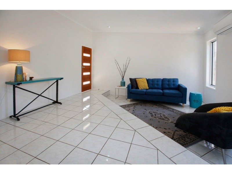 136 Albert Street, Cranbrook QLD 4814