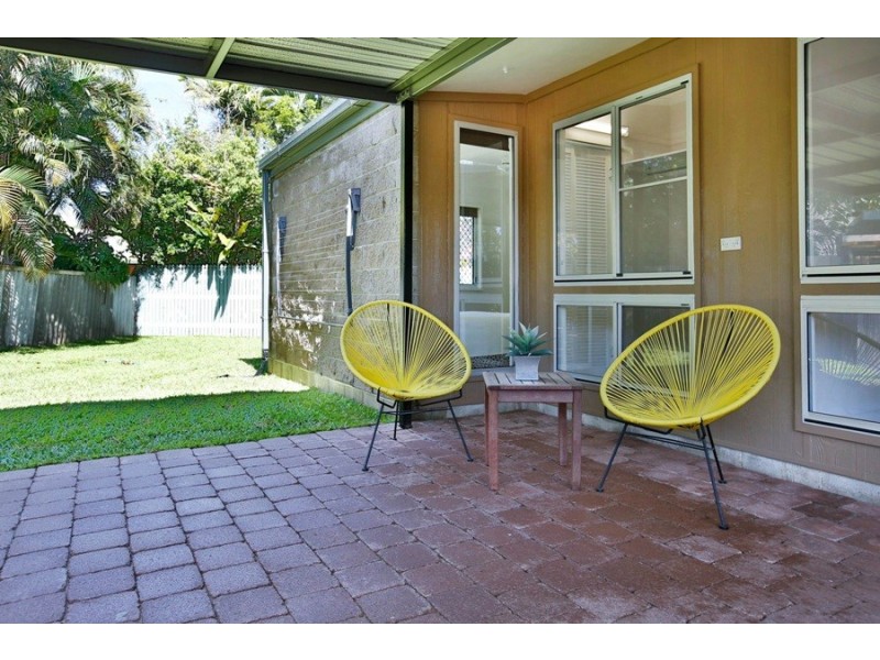 136 Albert Street, Cranbrook QLD 4814