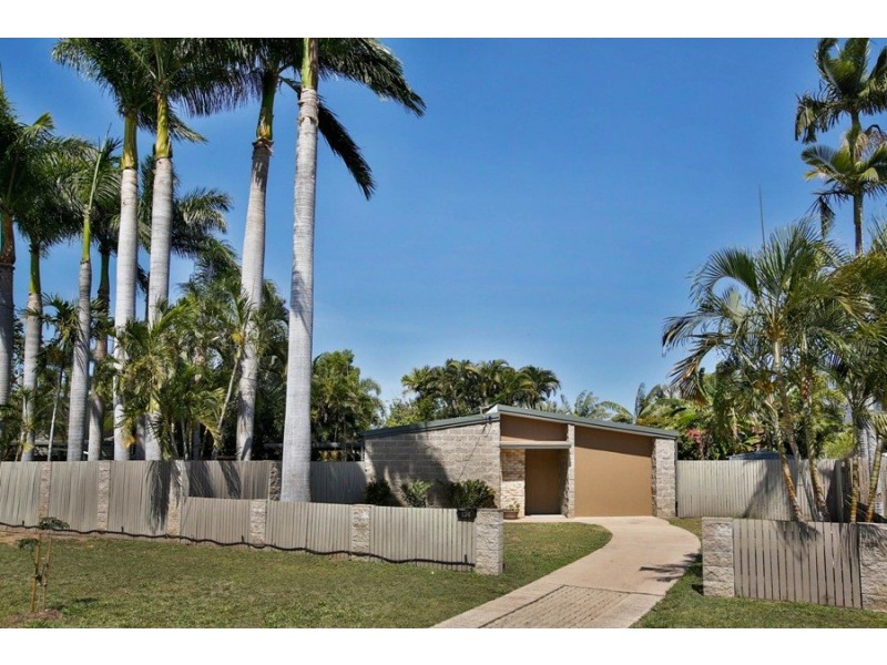 136 Albert Street, Cranbrook QLD 4814