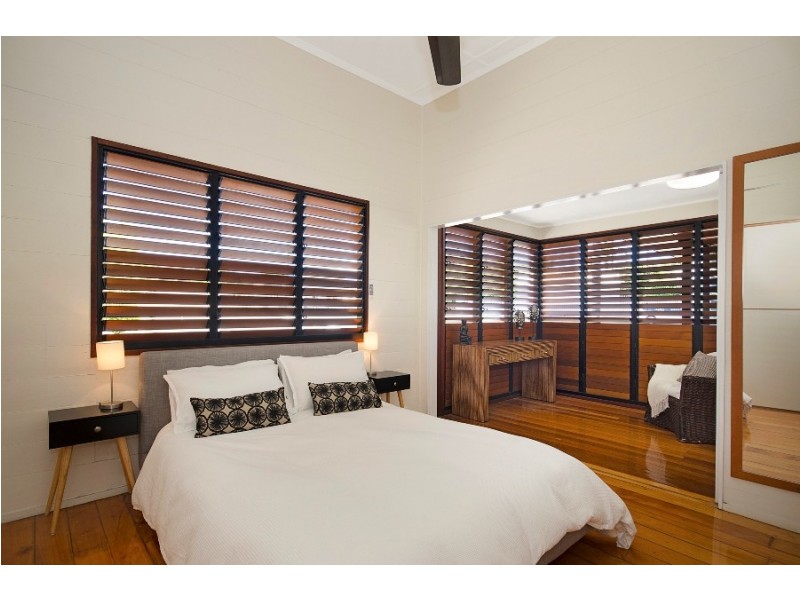 42 Stokes Street, Townsville City QLD 4810