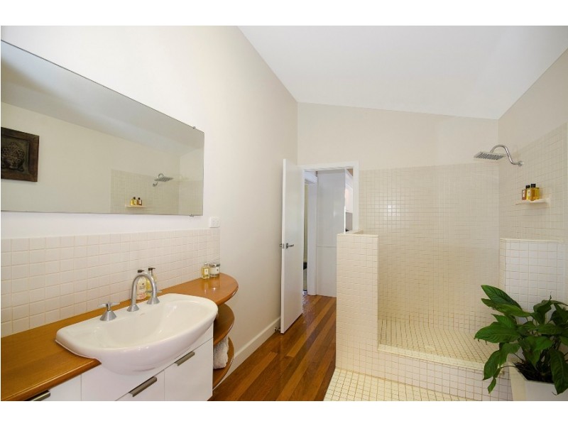 42 Stokes Street, Townsville City QLD 4810