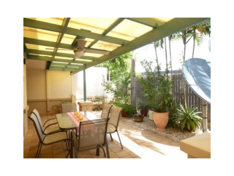 5/30-32 Martinez Avenue, West End QLD 4810
