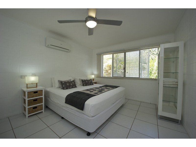 32 Marine Pde, Arcadia, Magnetic Island QLD 4819