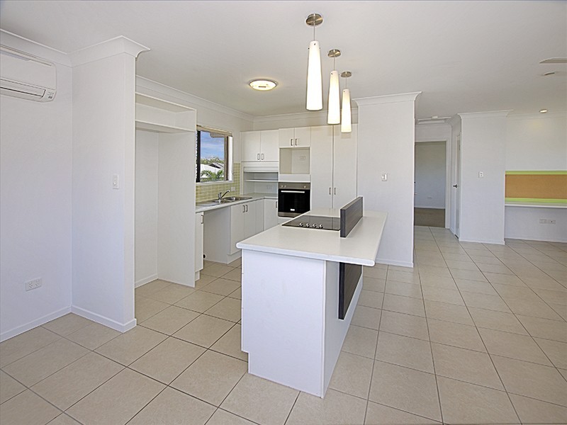 7 Carholm Court, Kirwan QLD 4817