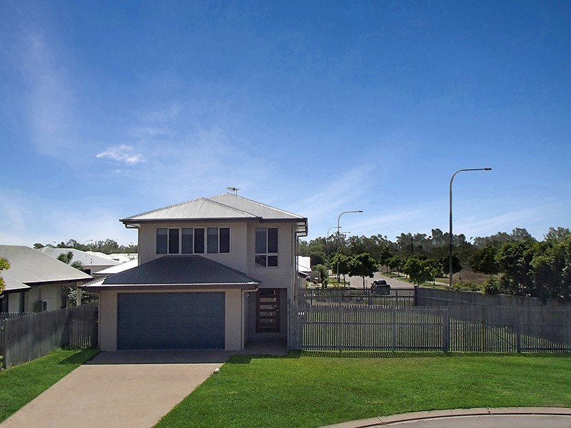 7 Carholm Court, Kirwan QLD 4817