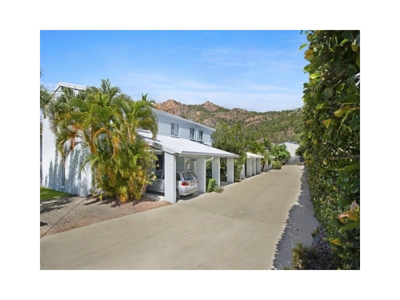 1/76 Paxton Street, North Ward QLD 4810