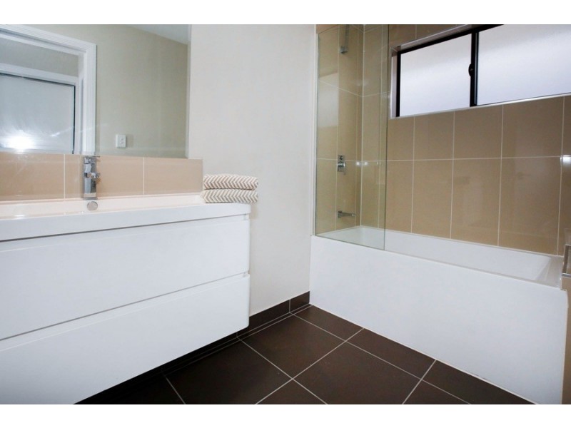 Lot 2/61 Livingstone Street, West End QLD 4810